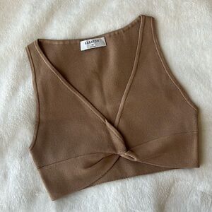 Babaton twist crop top XS nude